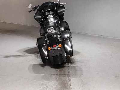 Harley-Davidson Road Glide FLTRXS1690 2015