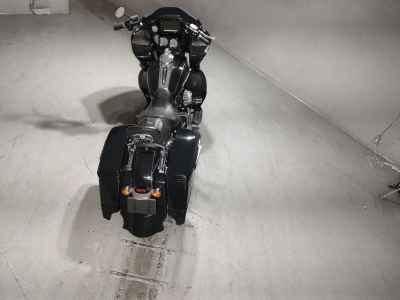Harley-Davidson Road Glide FLTRXS1690 2015