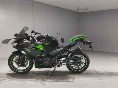 Kawasaki Ninja 400 2022