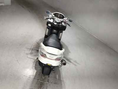 Suzuki Skywave 250SS
