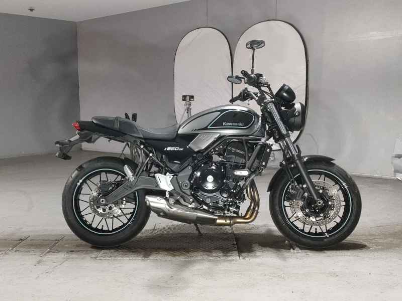 Kawasaki Z650RS 2022