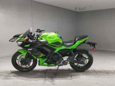 Kawasaki Ninja 650 2024
