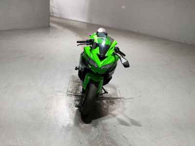 Kawasaki Ninja ZX-25R KRT Edition 2021