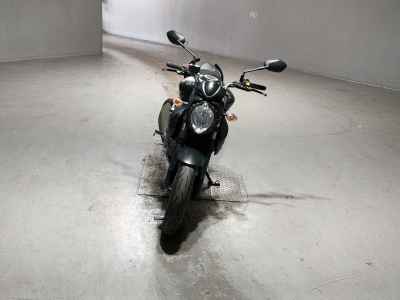 Suzuki Gladius SFV400 2014