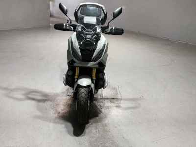 Honda X-Adv 750 2025