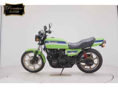 Kawasaki GPZ750 2026