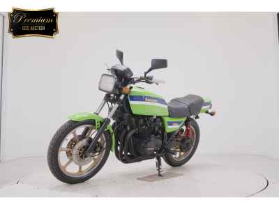 Kawasaki GPZ750 2026