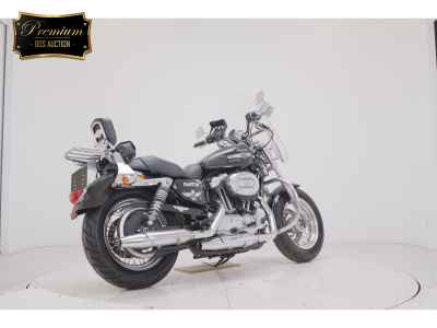 Harley-Davidson Sportster Custom XL1200C 2015
