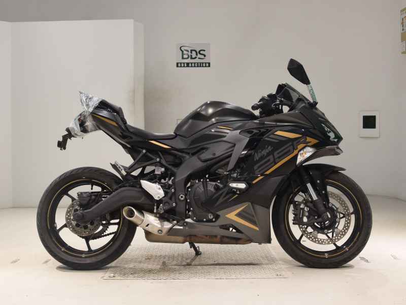Kawasaki Ninja ZX-25R KRT Edition 2022