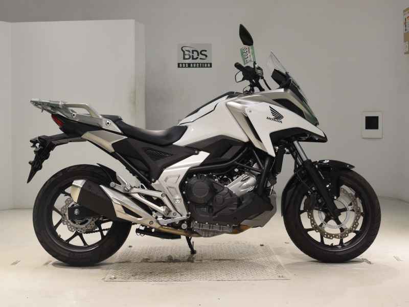 Honda NC750X 2023