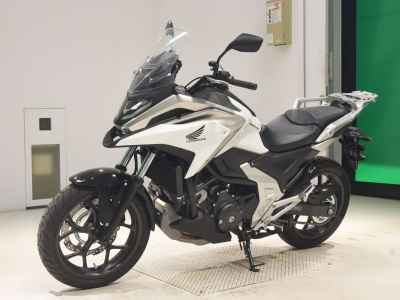 Honda NC750X 2023