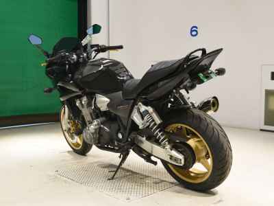 Honda CB1300 Super Boldor 2006