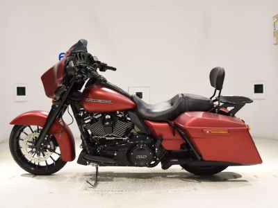 Harley-Davidson Street Glide FLHXS1870 2019