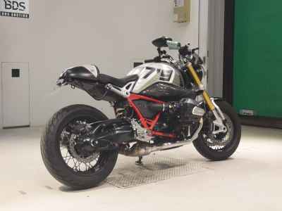 BMW R nineT 2023