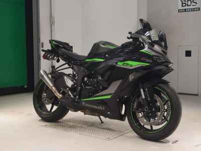 Kawasaki Ninja ZX-6R 2024
