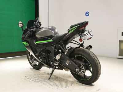Kawasaki Ninja ZX-6R 2024