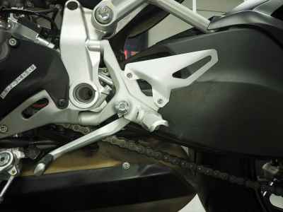 Ducati Streetfighter V2 2023