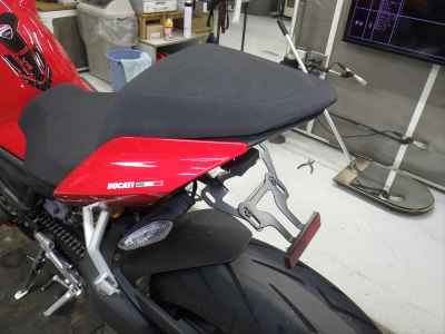 Ducati Streetfighter V4S 2023