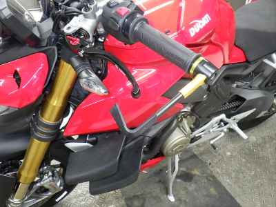 Ducati Streetfighter V4S 2023