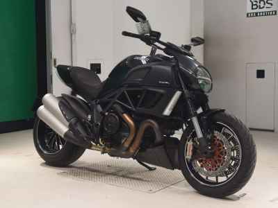 Ducati Diavel 2012