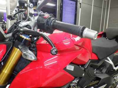 Ducati Streetfighter V4S 2021