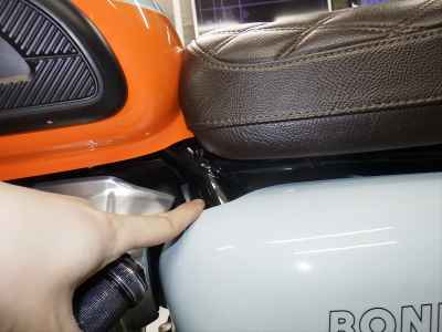 Triumph Bonneville T100 2023