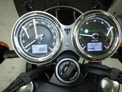 Triumph Bonneville T120 2025