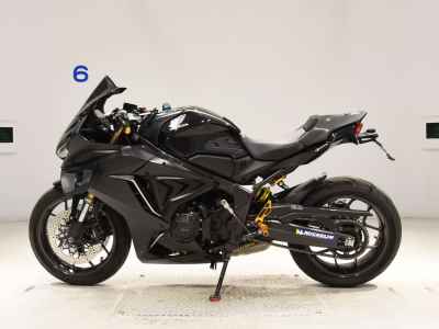 Honda CBR650R 2021