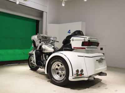 Harley-Davidson Electra Glide FLHTCU1340