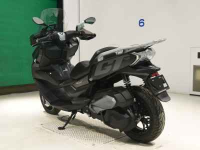 BMW C400GT