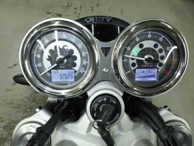Triumph Speed Twin 1200 2023