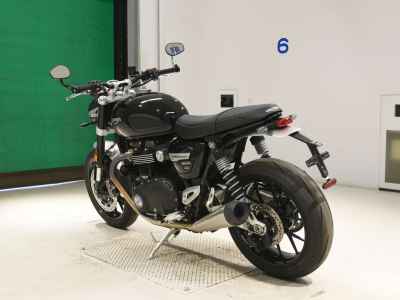 Triumph Speed Twin 1200 2023