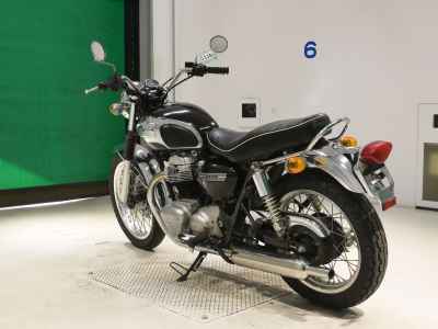 Kawasaki W650 2008