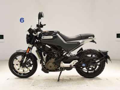 Husqvarna Svartpilen 250