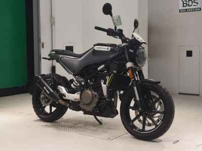 Husqvarna Svartpilen 250