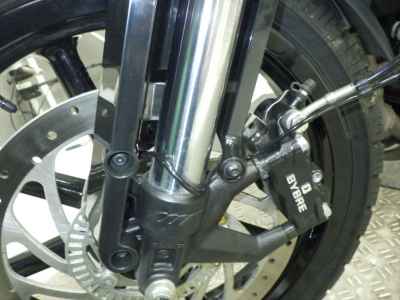 Husqvarna Svartpilen 250