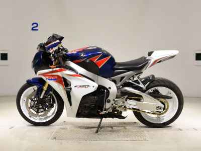 Honda CBR1000RR 2011