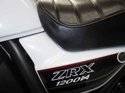 Kawasaki ZRX1200 Daeg 2012