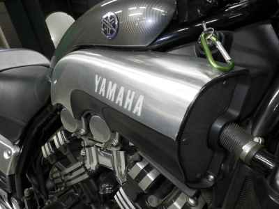 Yamaha V-Max 1200
