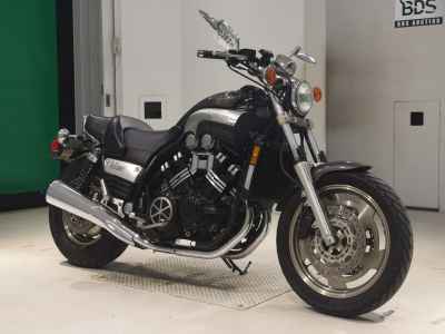Yamaha V-Max 1200