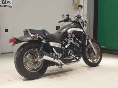 Yamaha V-Max 1200