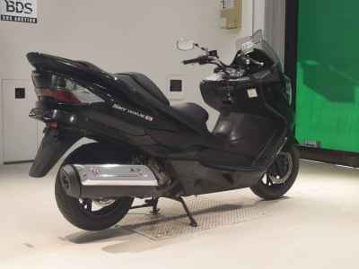 Suzuki Skywave 250S