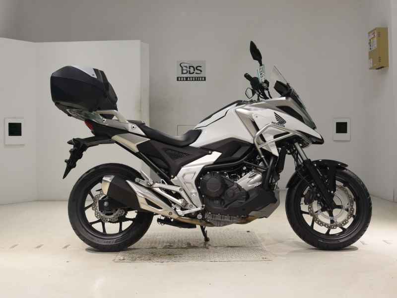 Honda NC750X 2024