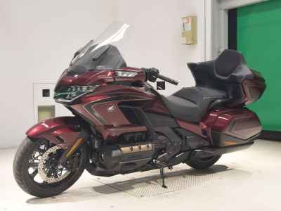 Honda GL1800 Gold Wing Tour DCT 2026