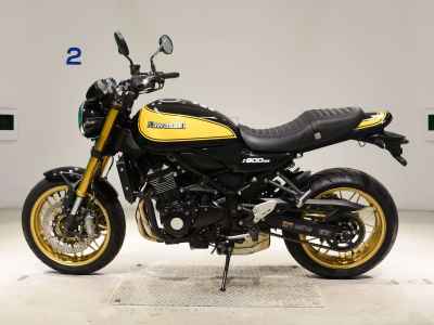 Kawasaki Z900RS SE 2024