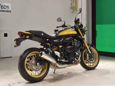 Kawasaki Z900RS SE 2024