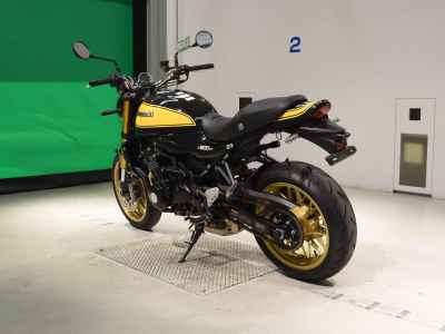 Kawasaki Z900RS SE 2024