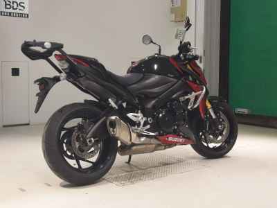 Suzuki GSX-S1000