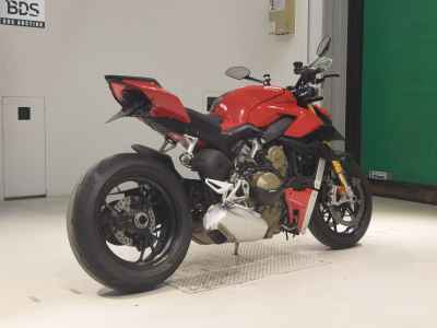 Ducati Streetfighter V4S 2021