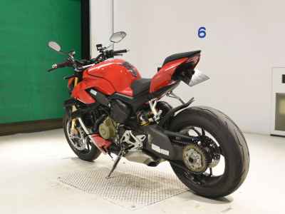 Ducati Streetfighter V4S 2021